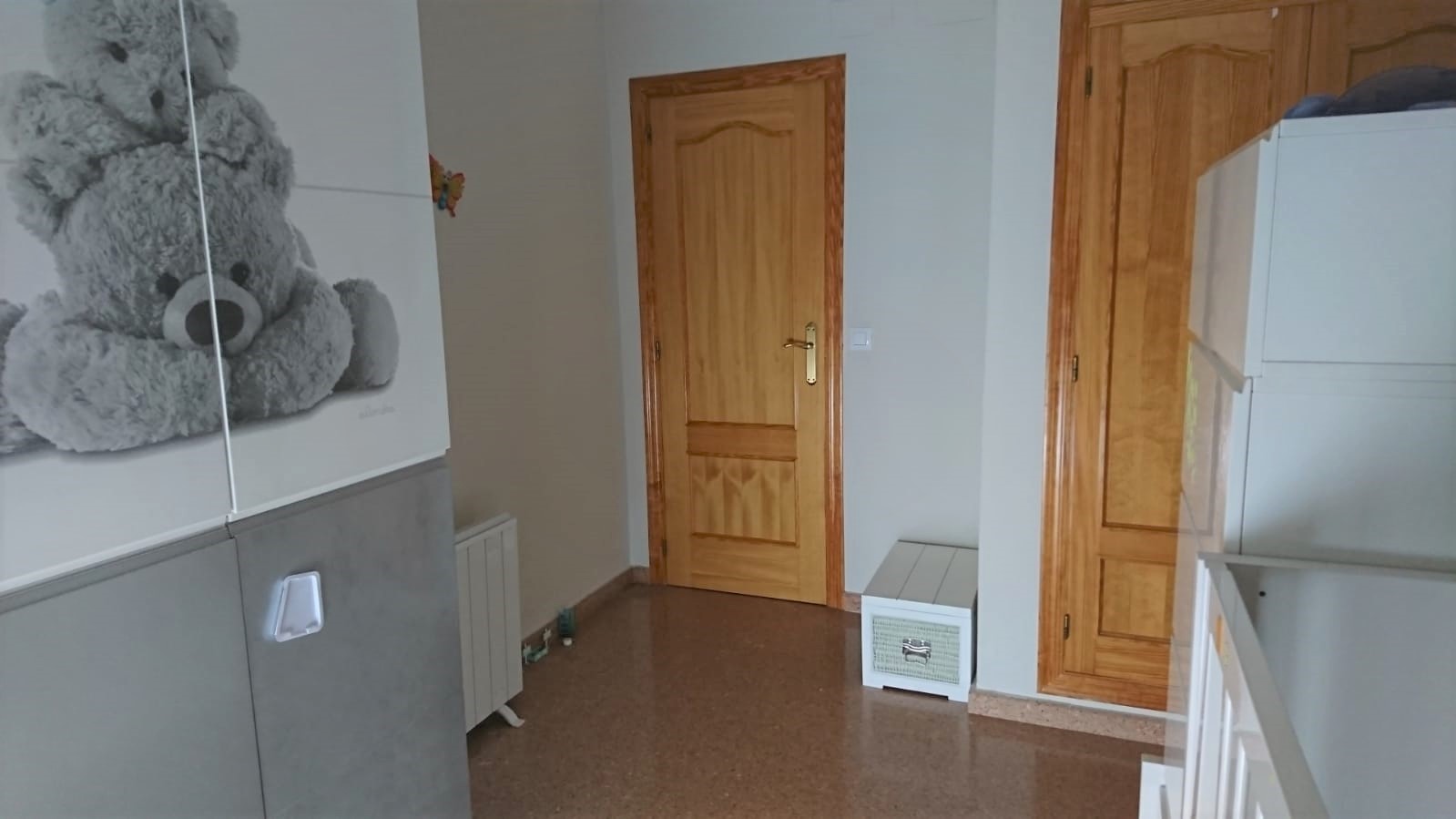 Large 3-bedroom apartment in the centre of Benidoleig.