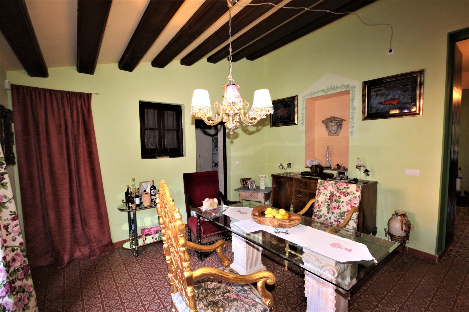 Bonita finca de piedra antigua (casa de campo) con cinco dormitorios en Marxuquera, Gandia