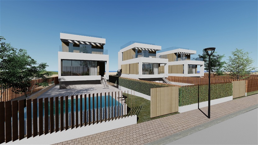 Nieuwbouw luxe villa met directe toegang tot het strand op korte afstand van de haven en de golfbaan.