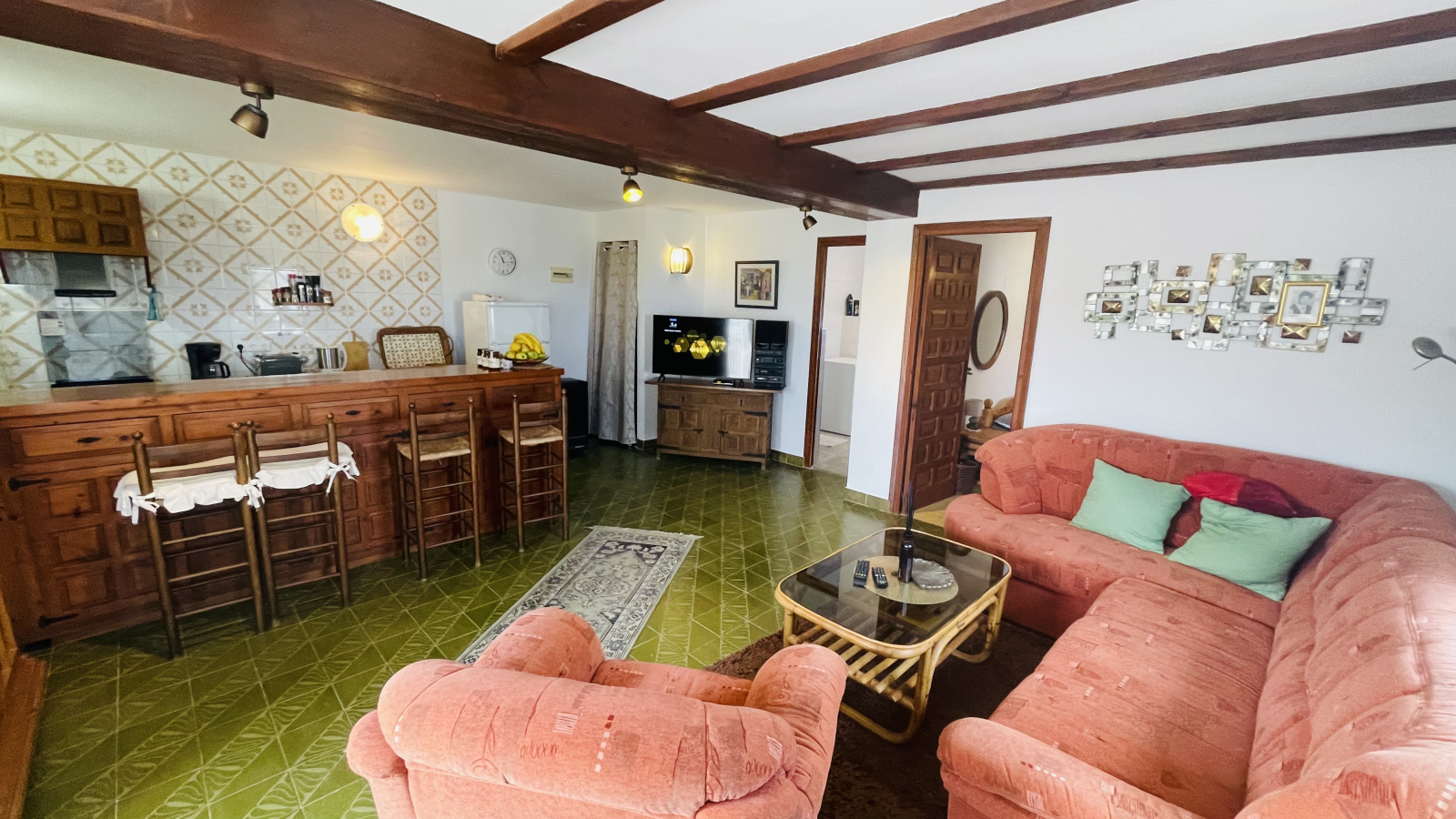 Villa in Denia mit super Meerblick, Einliegerwohnung, Garage, Heizung, und vieles mehr! 
