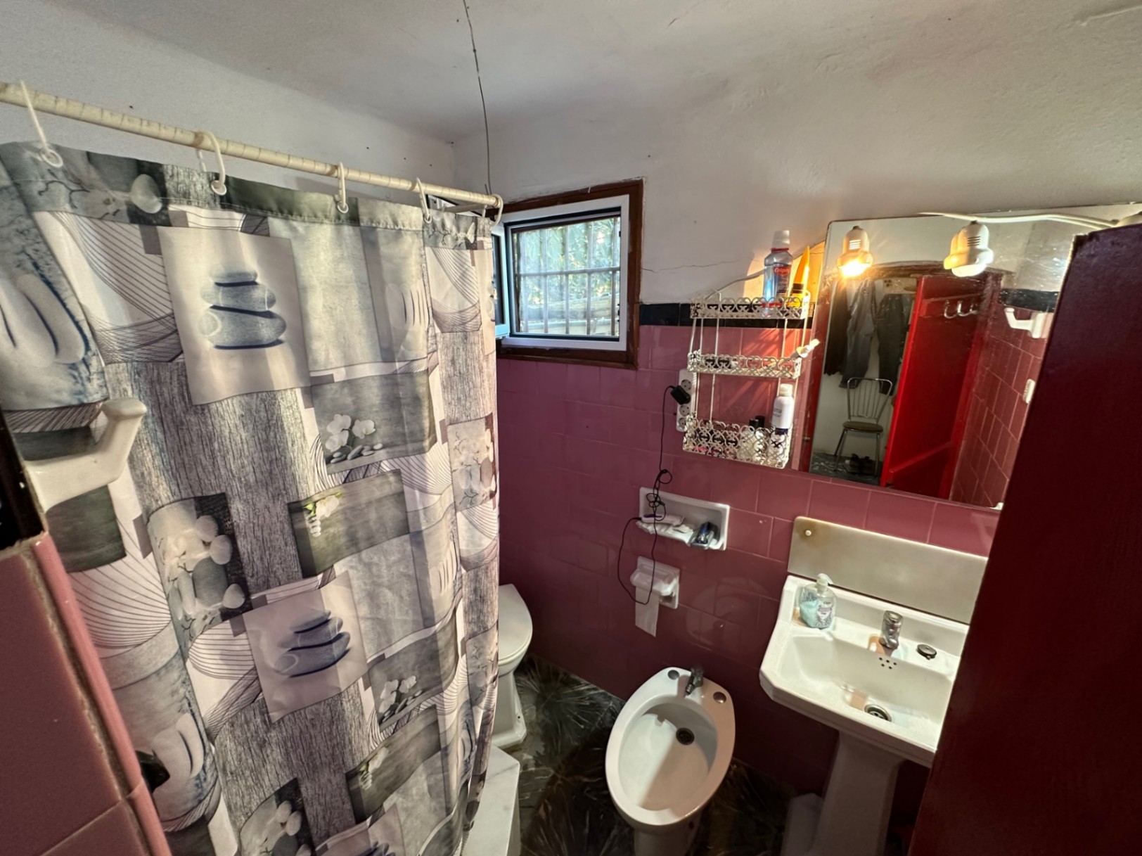 Finca junto al centro urbano de Pego