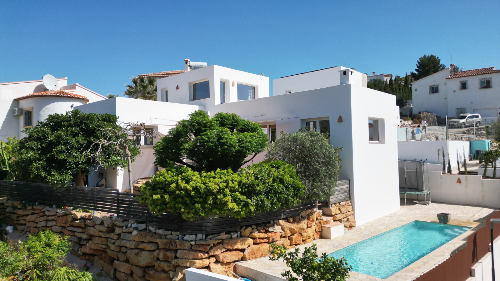 Modern villa in a sunny location on Monte Solana
