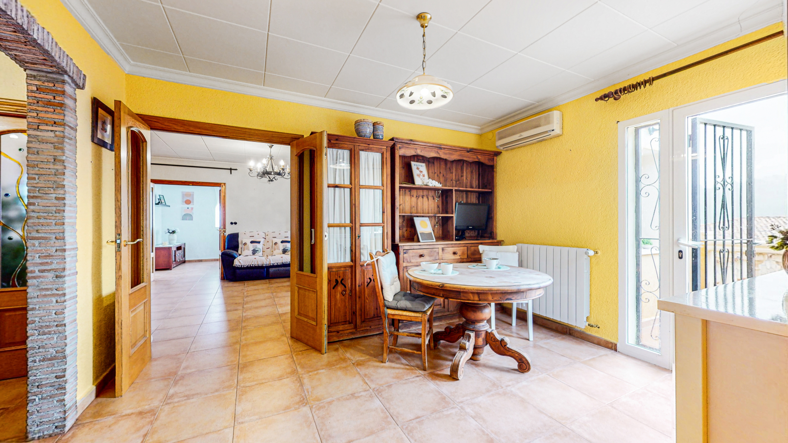 Venta. Villa a Orba
