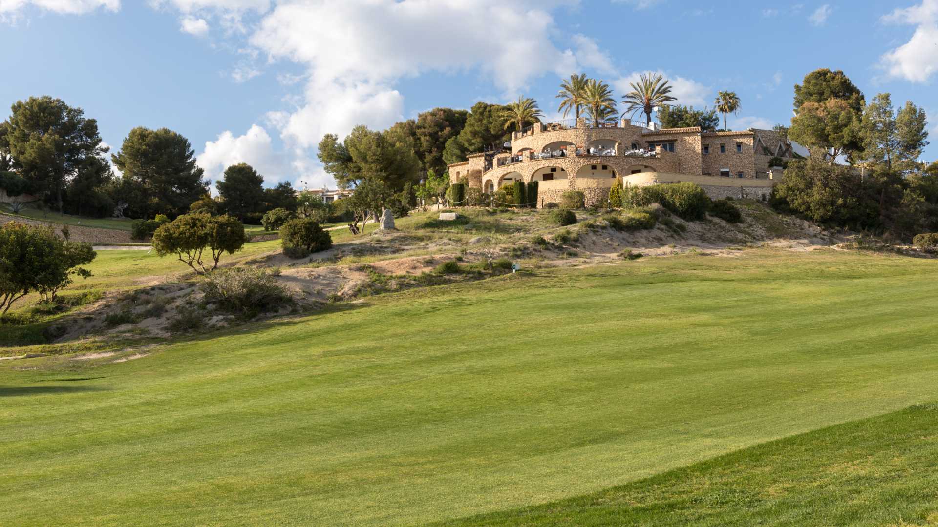 UM-UV-IFACH - VILLA IFACH