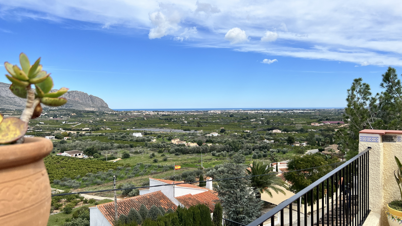 Venta. Villa a Benidoleig
