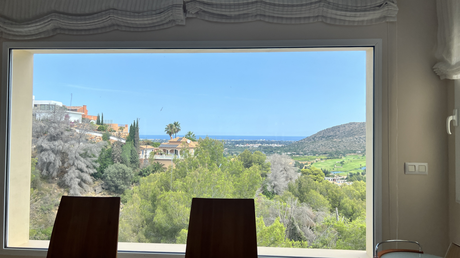 Villa exclusiva con vistas al mar y al golf en La Sella