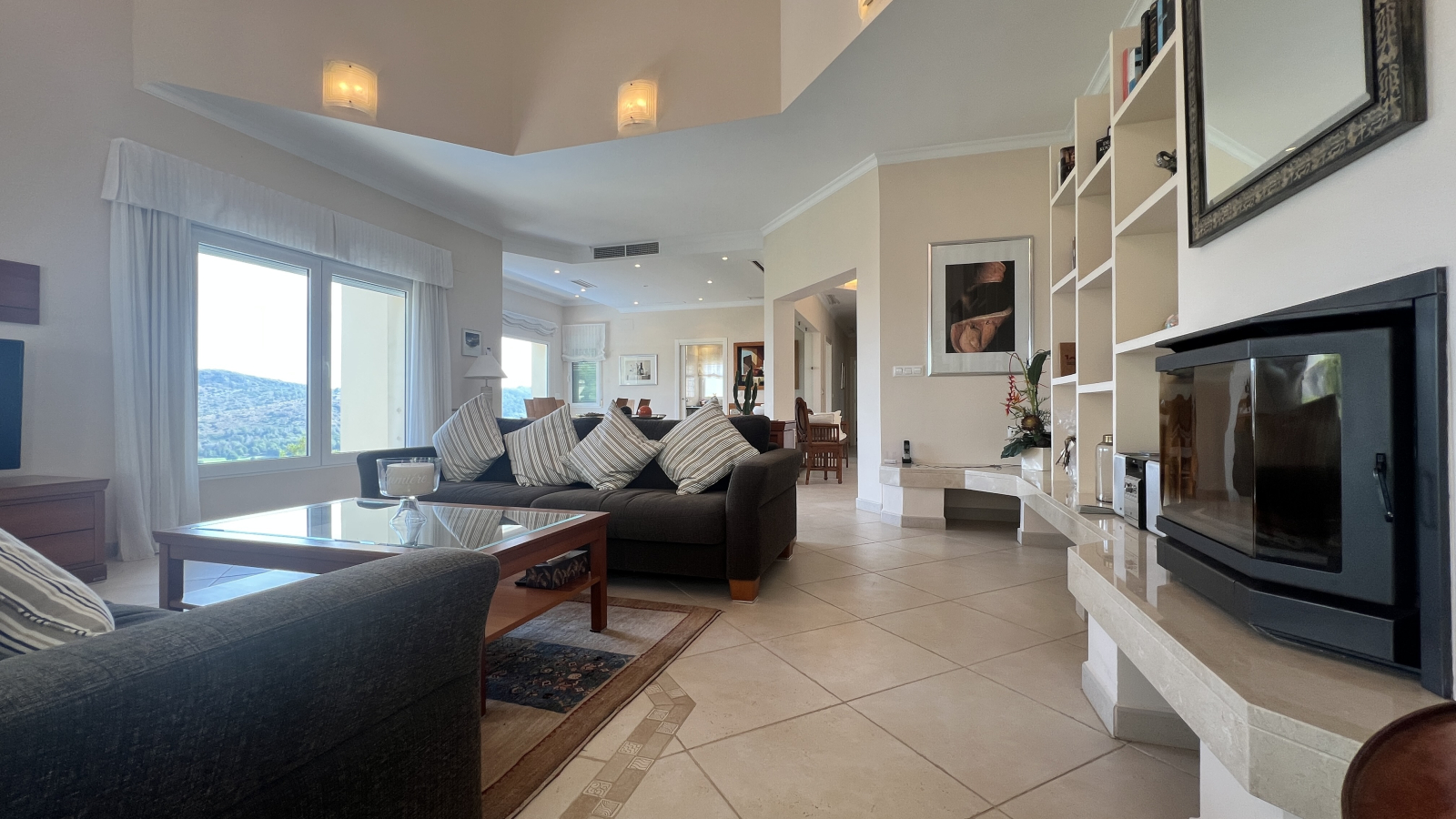 Villa exclusiva con vistas al mar y al golf en La Sella