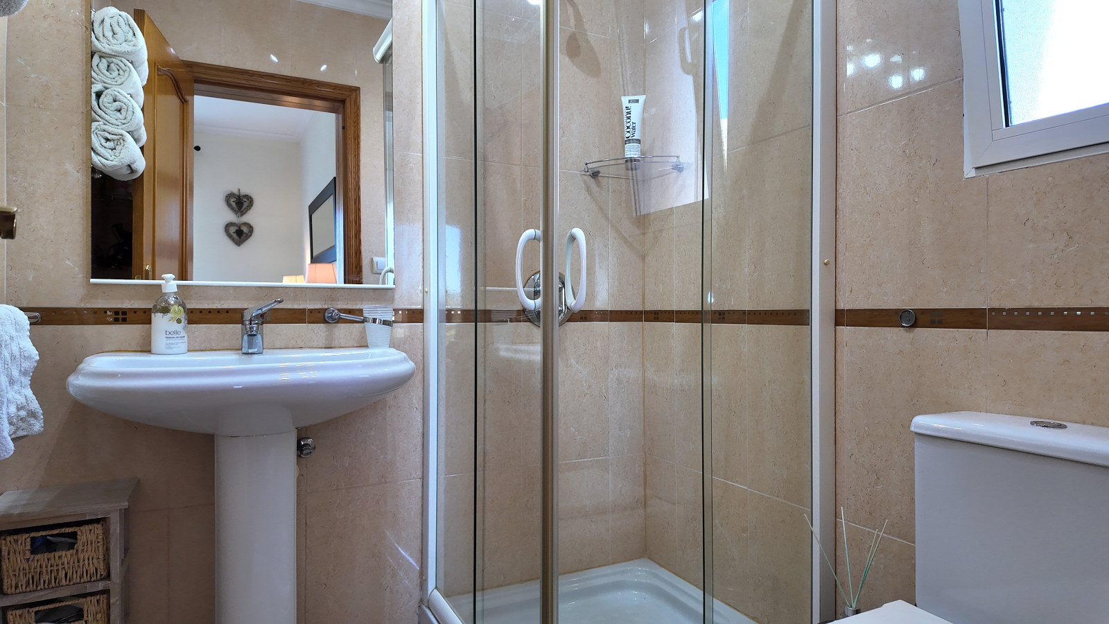 GC-0325 - Panoramic views and two independent homes in perfect condition