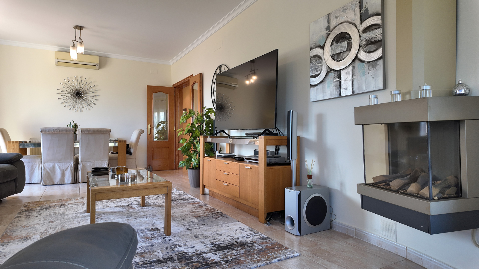 GC-0325 - Panoramic views and two independent homes in perfect condition