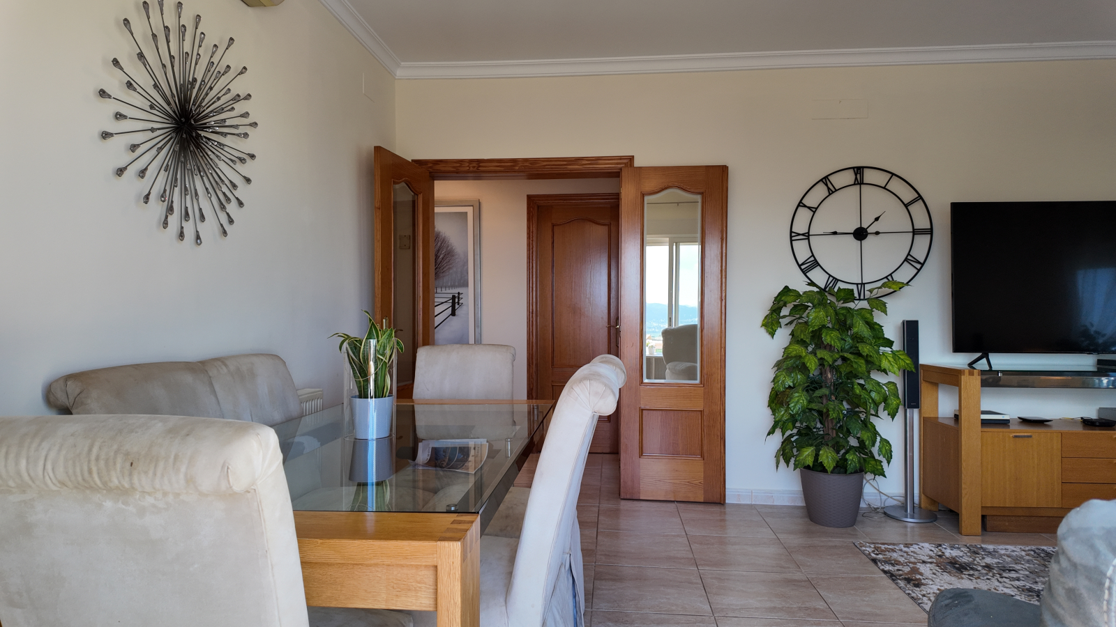 GC-0325 - Panoramic views and two independent homes in perfect condition