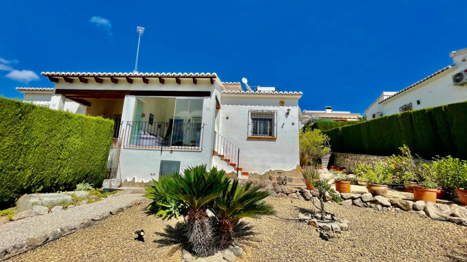 PV-141-02030P - Villa adosada en venta en Murla - impecable, orientación sur