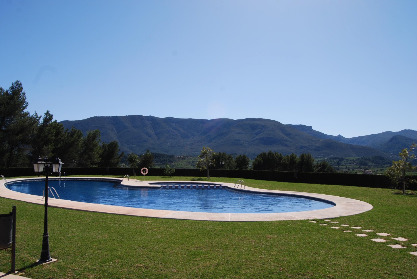 PV-141-02030P - Villa adosada en venta en Murla - impecable, orientación sur