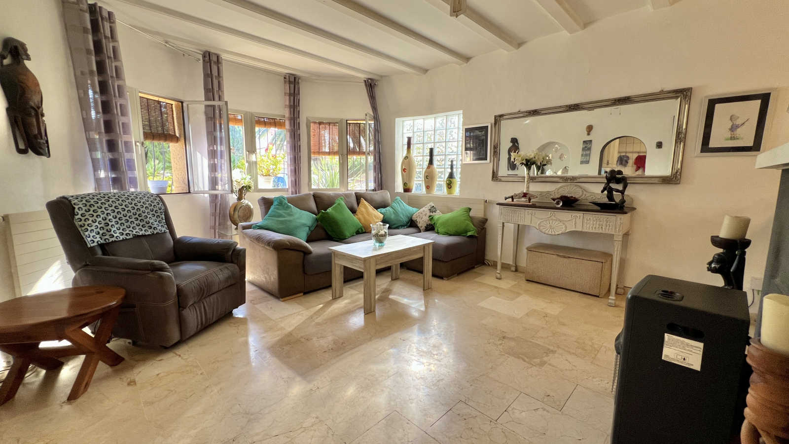 FK-1225 - Gemütliche Villa mit 3 Schlafzimmern und Pool in ruhiger Lage