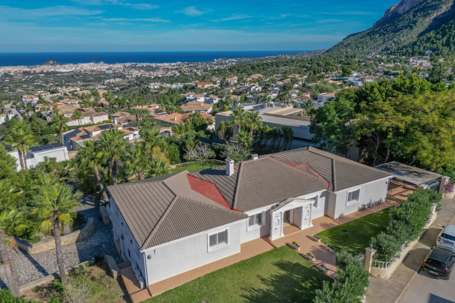 VI-CHA25109 - Villa exclusiva con vistas abiertas al mar, la montaña y el castillo de Dénia