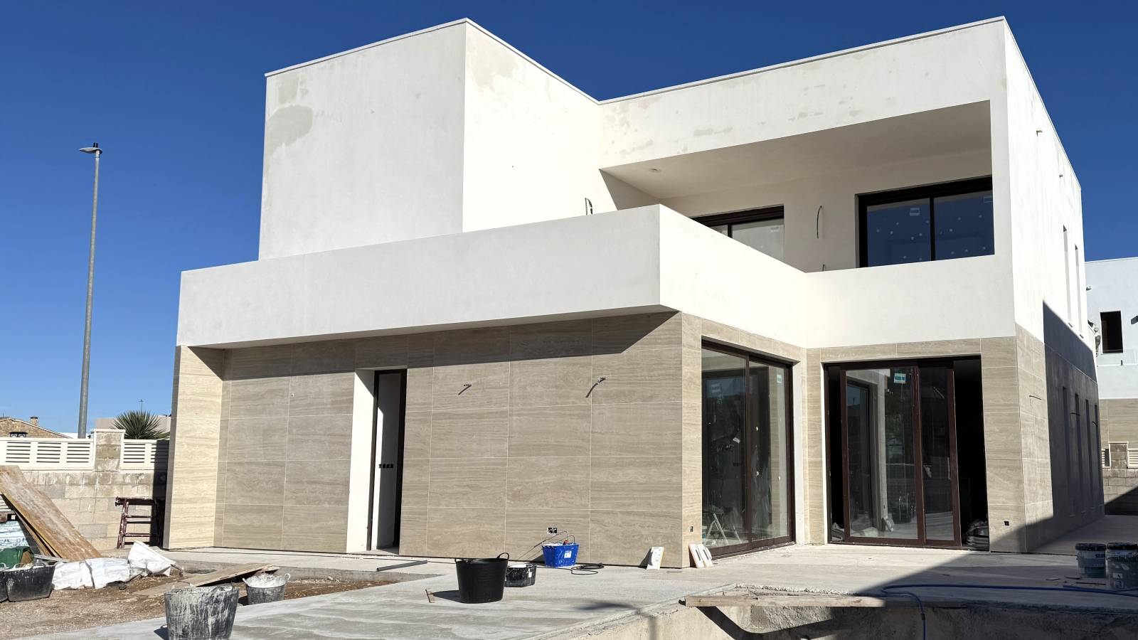 Villa neuve avec piscine à El Verger. Livraison 2026