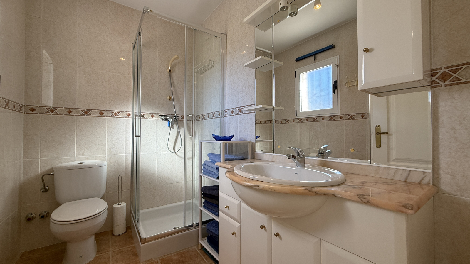 JS-0126 - Sonnige 3 Schlafzimmer Villa in Els Poblets mit Pool 