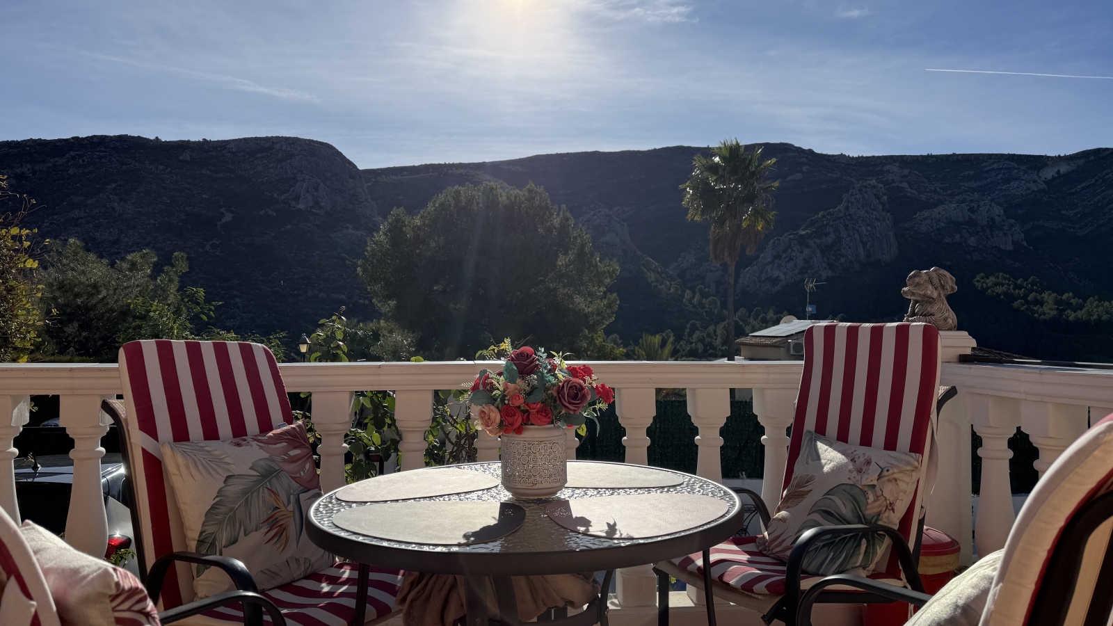 RG-0126 - Charmante kleine Villa in sonniger Panoramalage, Wohnen, wo andere Urlaub machen