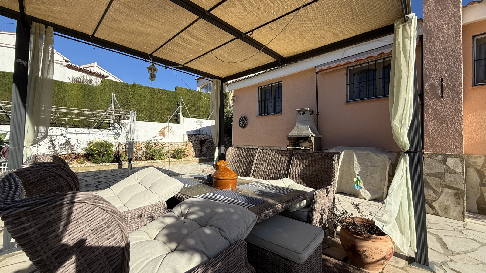 RG-0126 - Charmante kleine Villa in sonniger Panoramalage, Wohnen, wo andere Urlaub machen