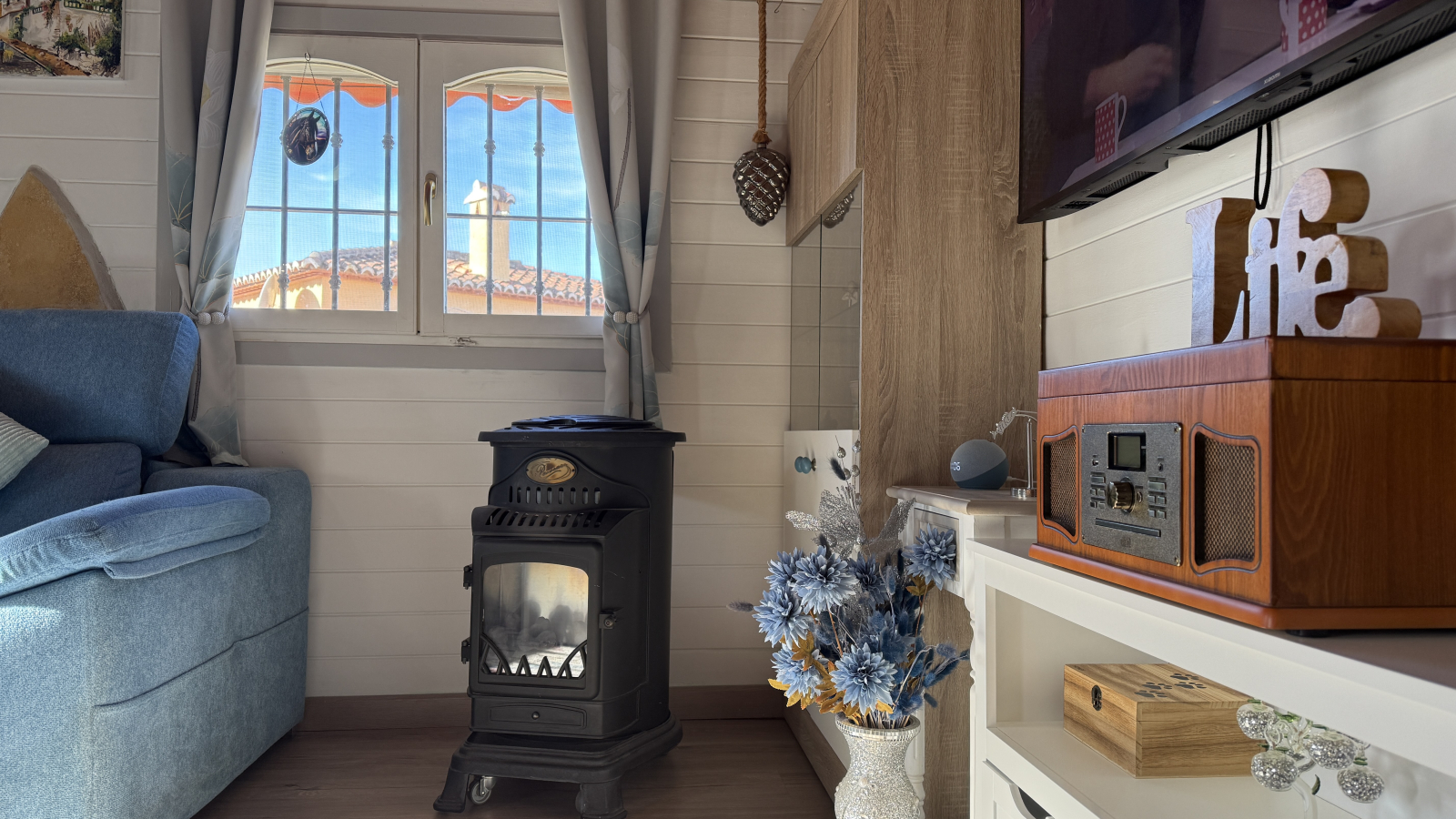 RG-0126 - Charmante kleine Villa in sonniger Panoramalage, Wohnen, wo andere Urlaub machen