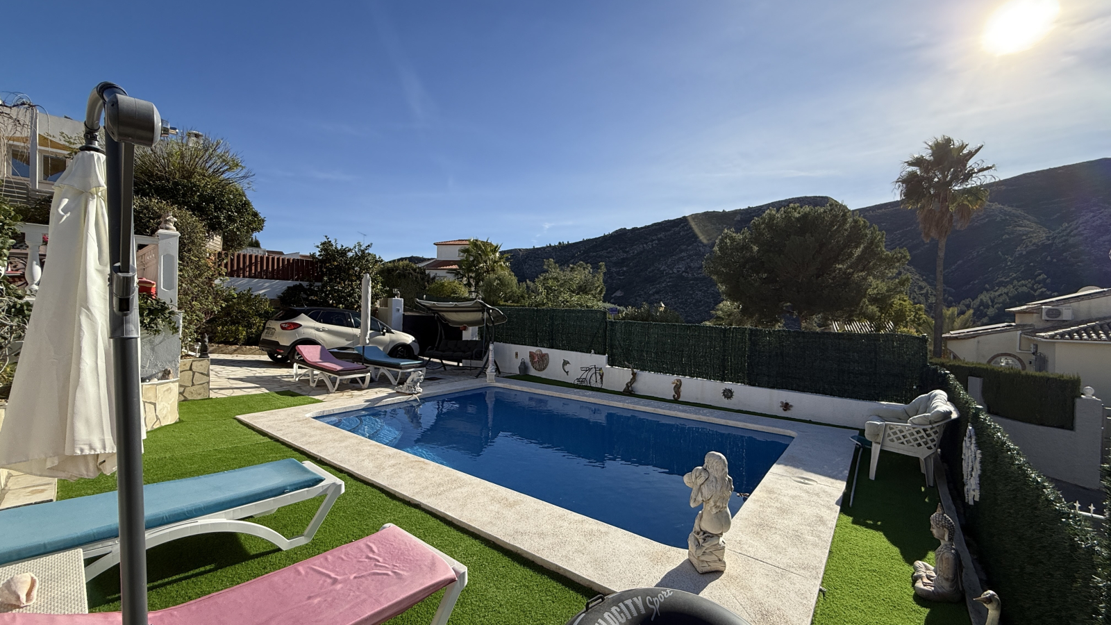 RG-0126 - Charmante kleine Villa in sonniger Panoramalage, Wohnen, wo andere Urlaub machen