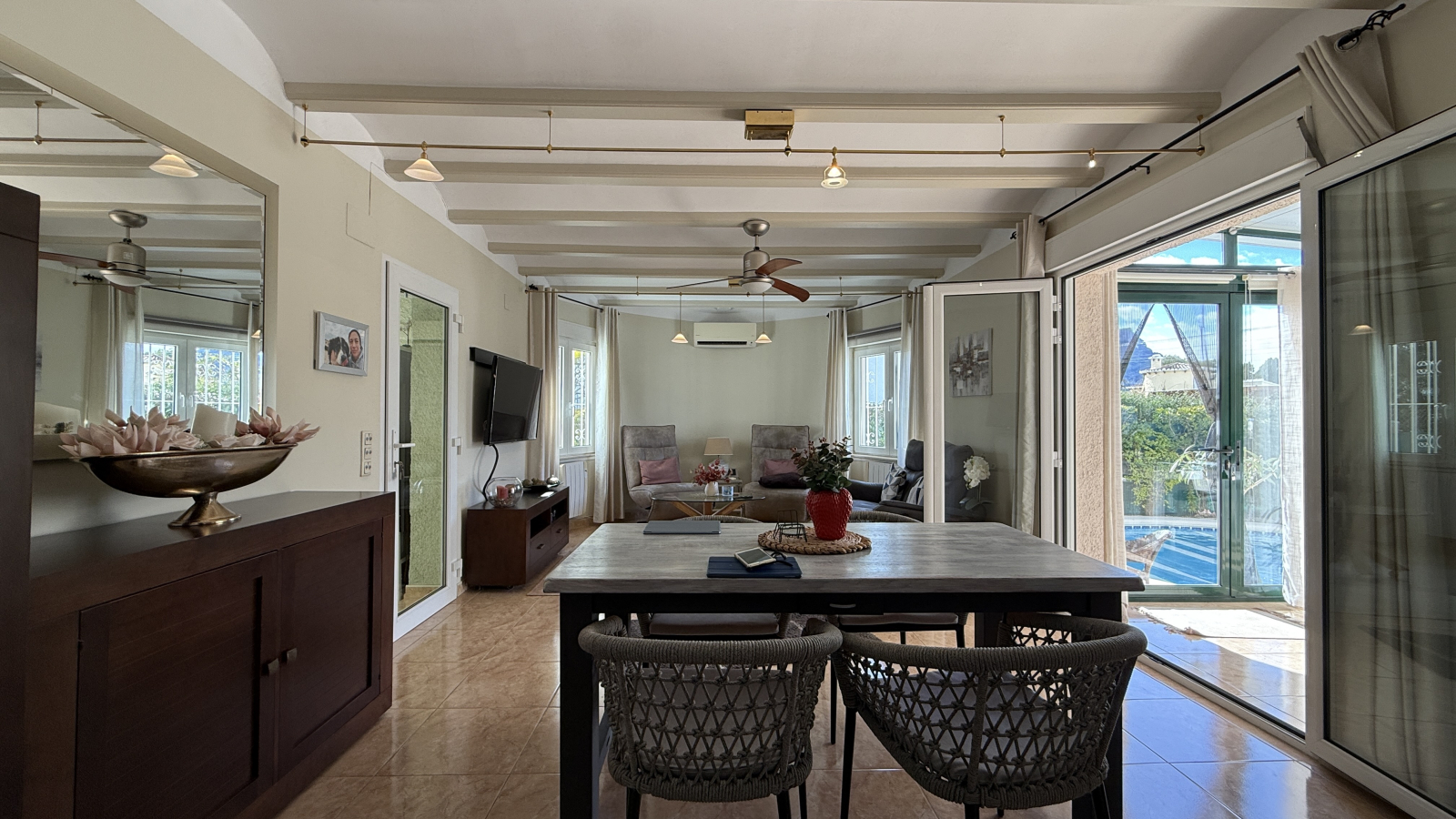 JS-0326 - Wohlfühlvilla Villa in Els Poblets, strandnah, sonnig und mit hochwertiger Ausstattung