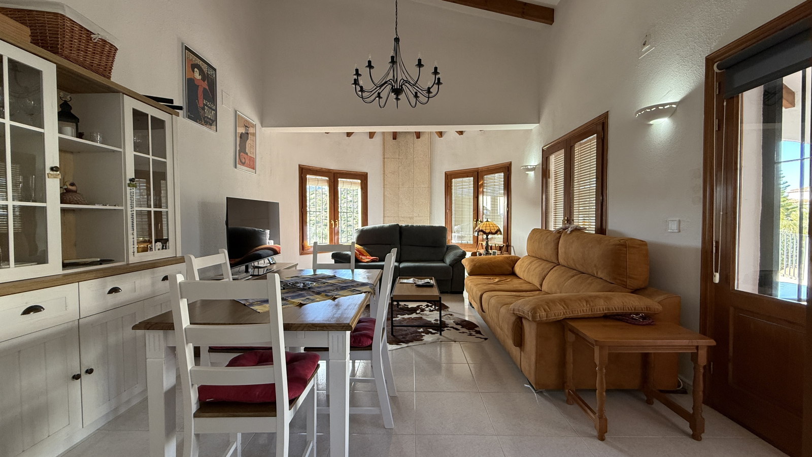 RG-0226 - Casa soleada en una zona tranquila