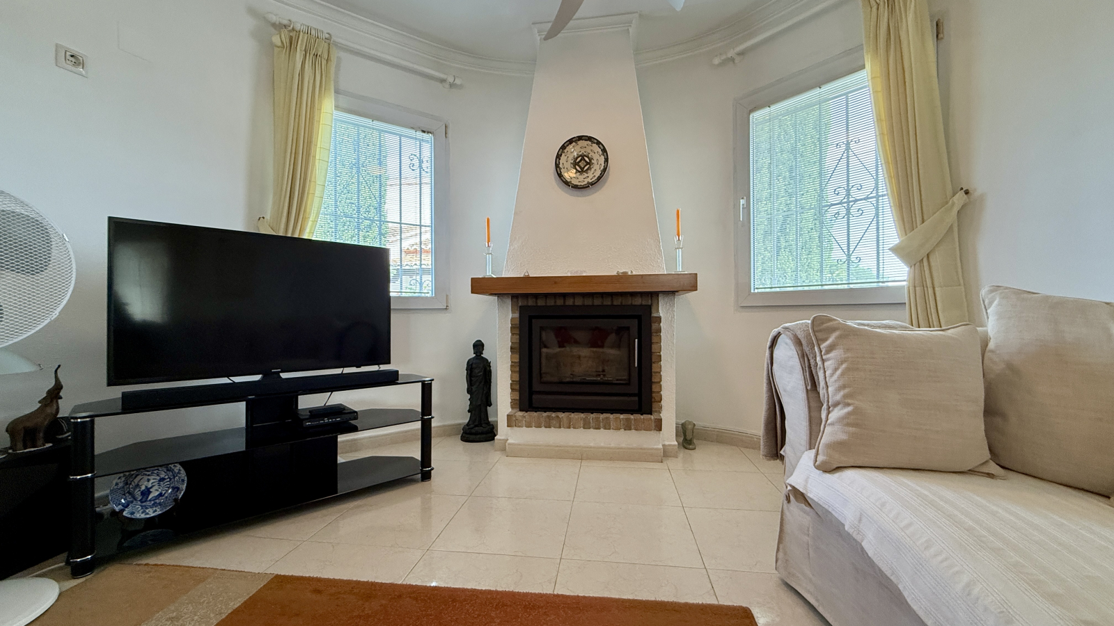 RG-0326 - Un hogar lleno de luz y tranquilidad – Casa independiente en ubicación soleada del Monte Solana