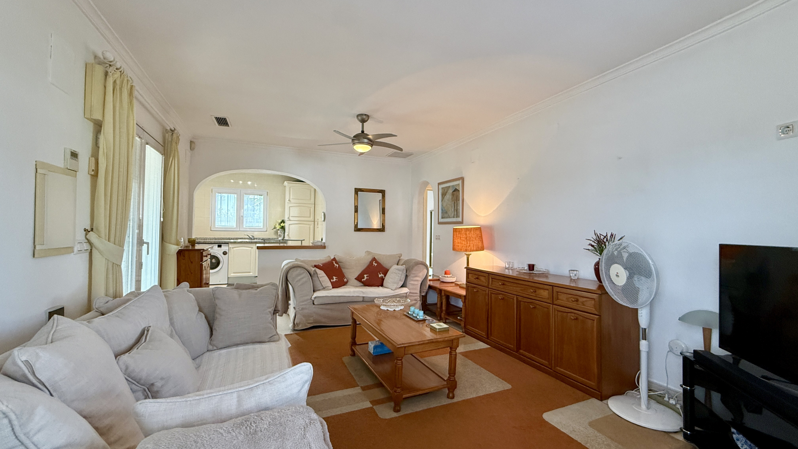 RG-0326 - Un hogar lleno de luz y tranquilidad – Casa independiente en ubicación soleada del Monte Solana