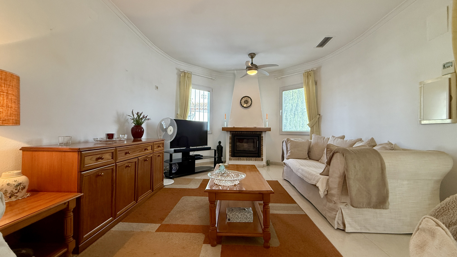 RG-0326 - Un hogar lleno de luz y tranquilidad – Casa independiente en ubicación soleada del Monte Solana