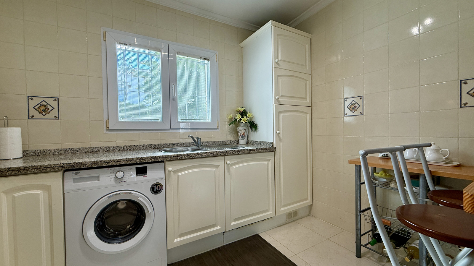 RG-0326 - Un hogar lleno de luz y tranquilidad – Casa independiente en ubicación soleada del Monte Solana