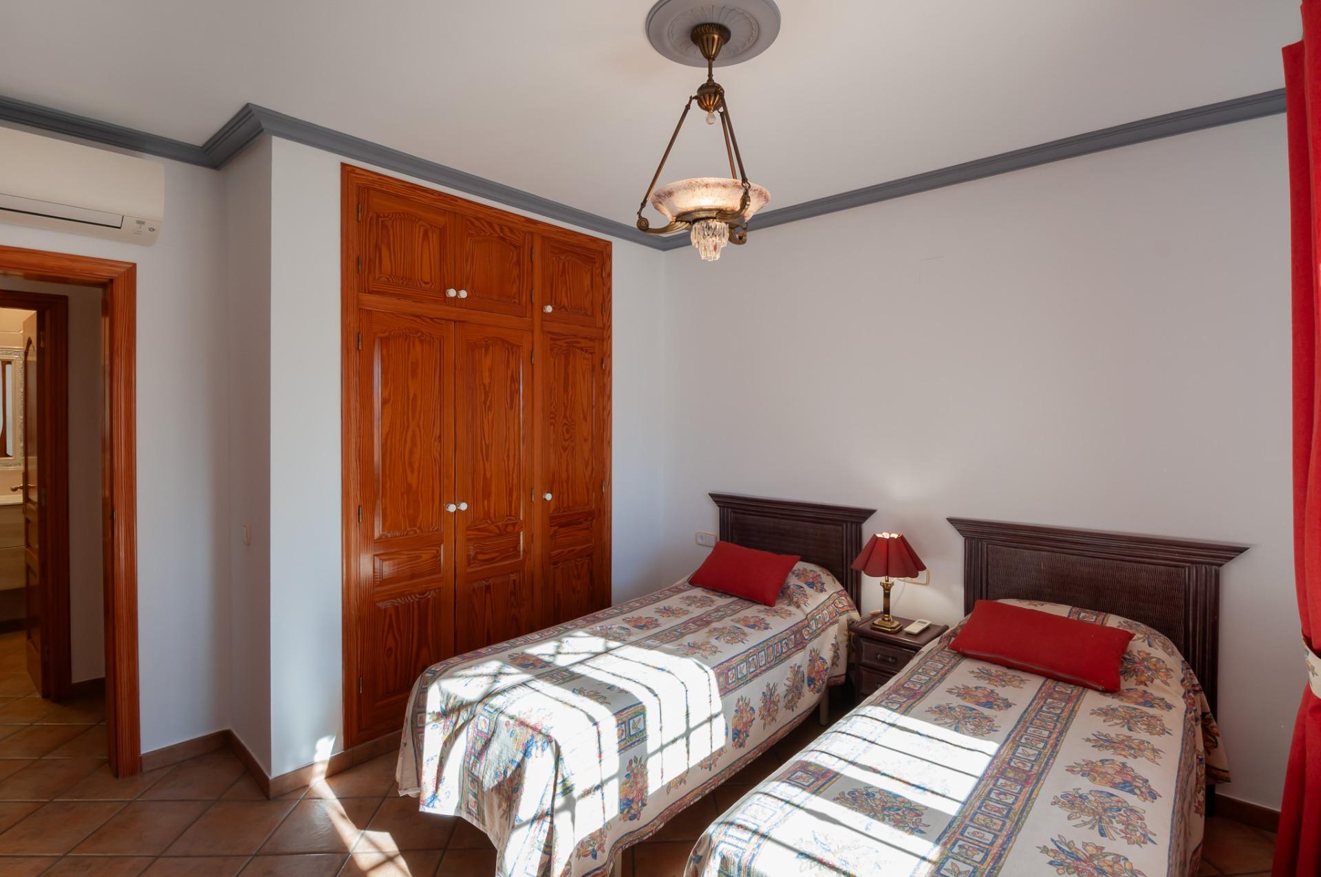 COB-3556-10535 - Villa a Calpe, Ortenbach