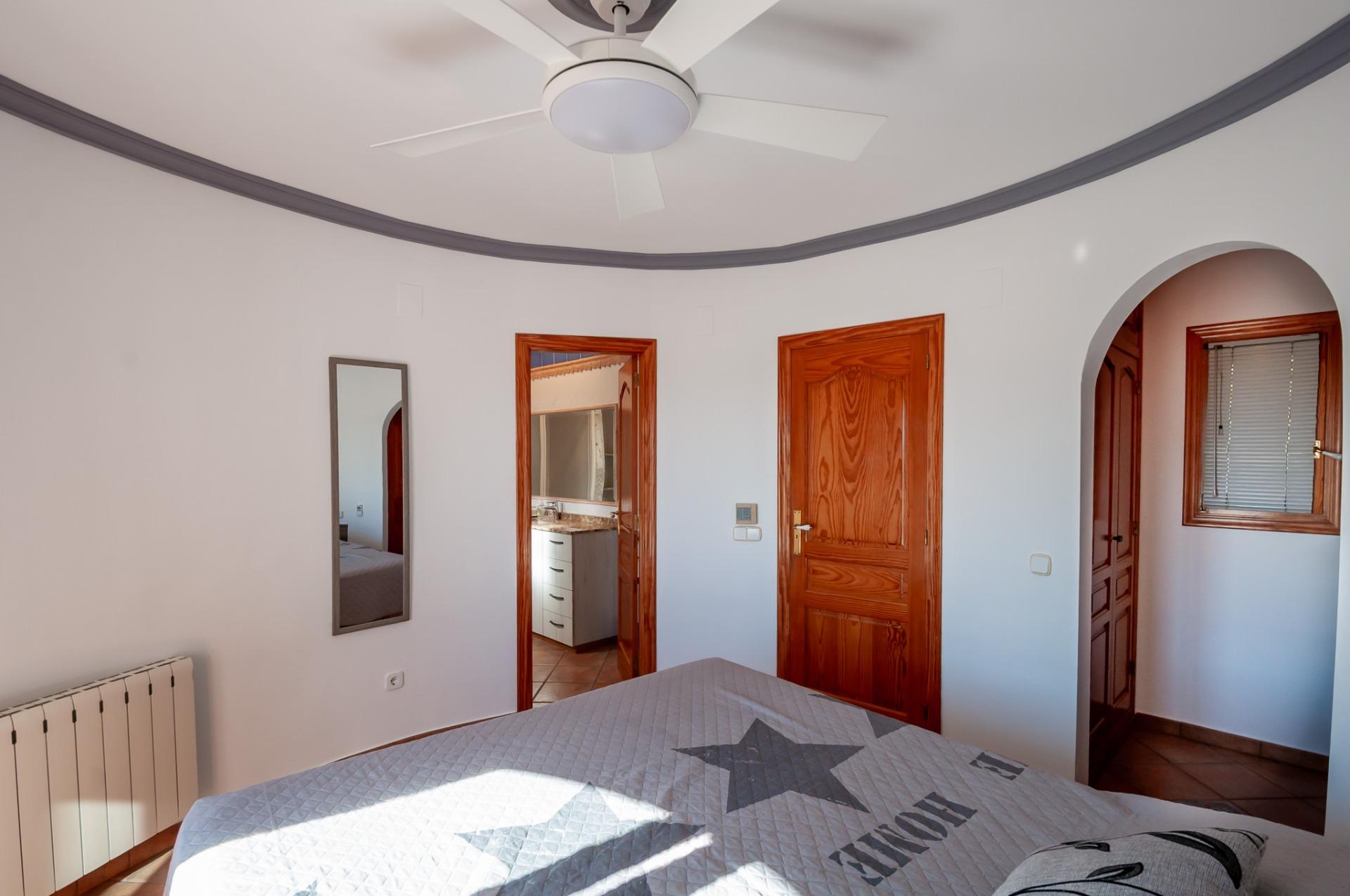 COB-3556-10535 - Villa a Calpe, Ortenbach
