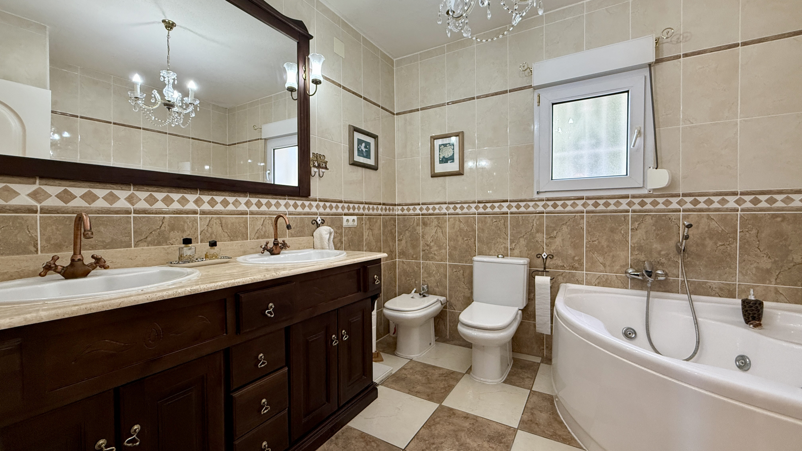 AS-0826 - Droomvilla met zeezicht en veel zon in Moraira