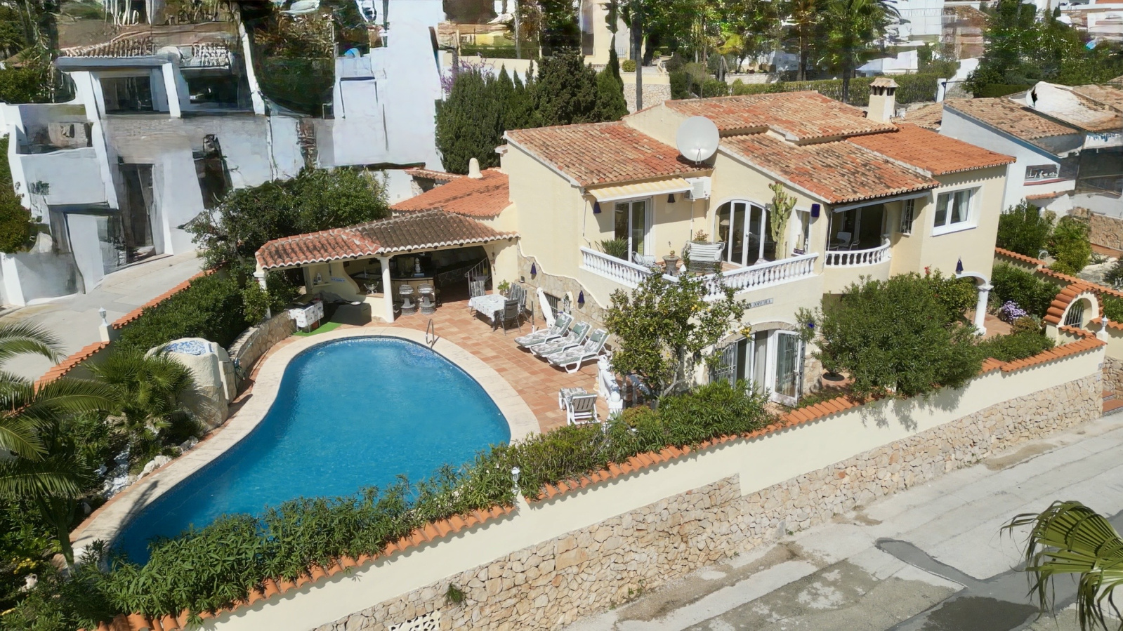 AS-0826 - Droomvilla met zeezicht en veel zon in Moraira