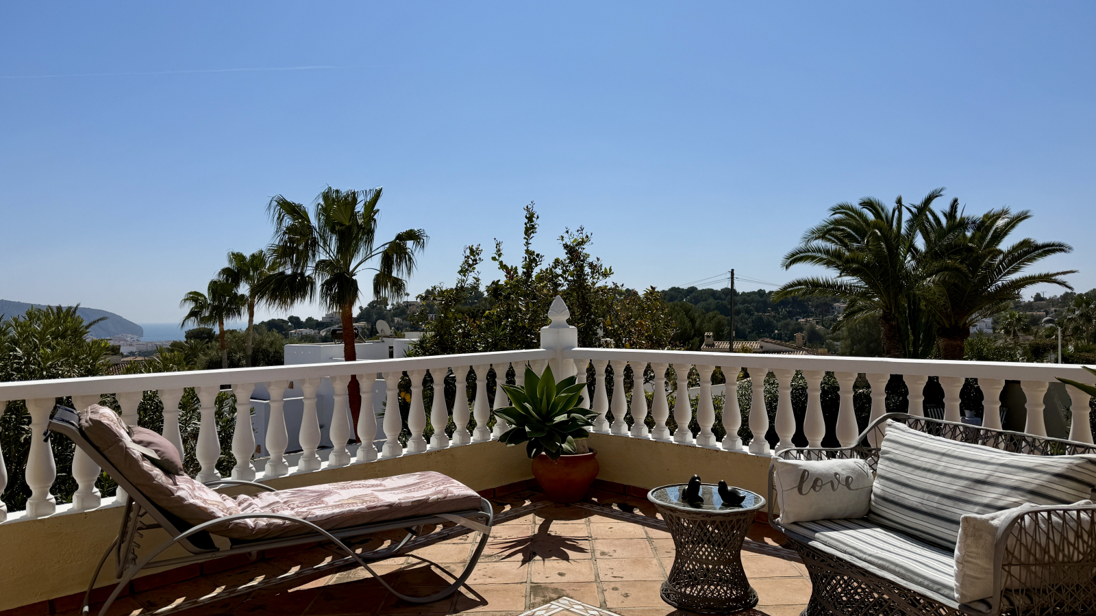 AS-0826 - Droomvilla met zeezicht en veel zon in Moraira