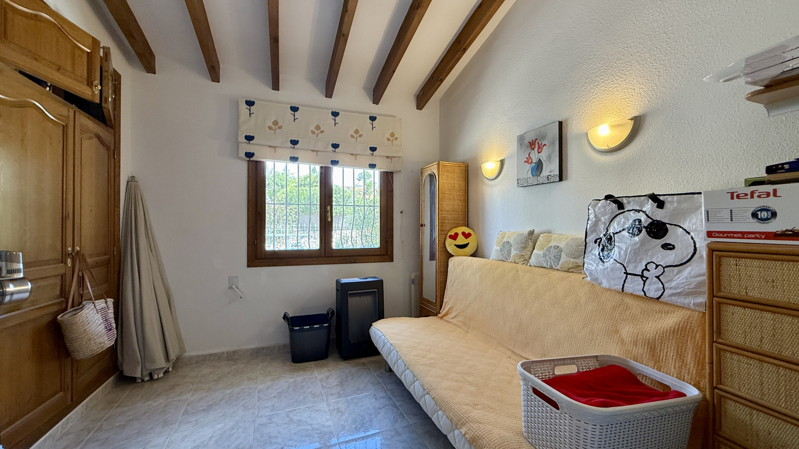 Villa en planta baja, totalmente equipada, con 3 dormitorios y privacidad