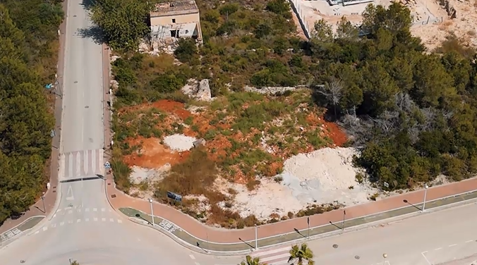 AVS-57654 - Plot in Javea
