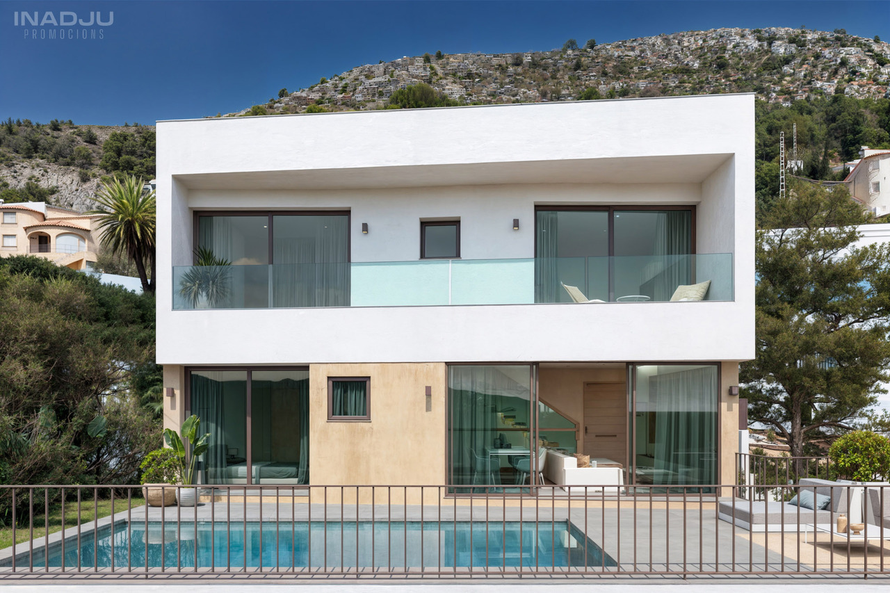 PT-26005 - Villa in Alcalali