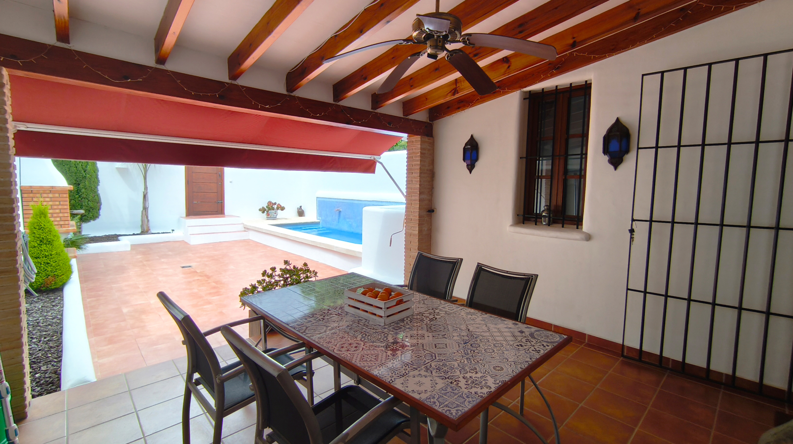 LJ-0575 - Vivienda adosada con garaje en Residencial CalaXara en La Xara, Denia