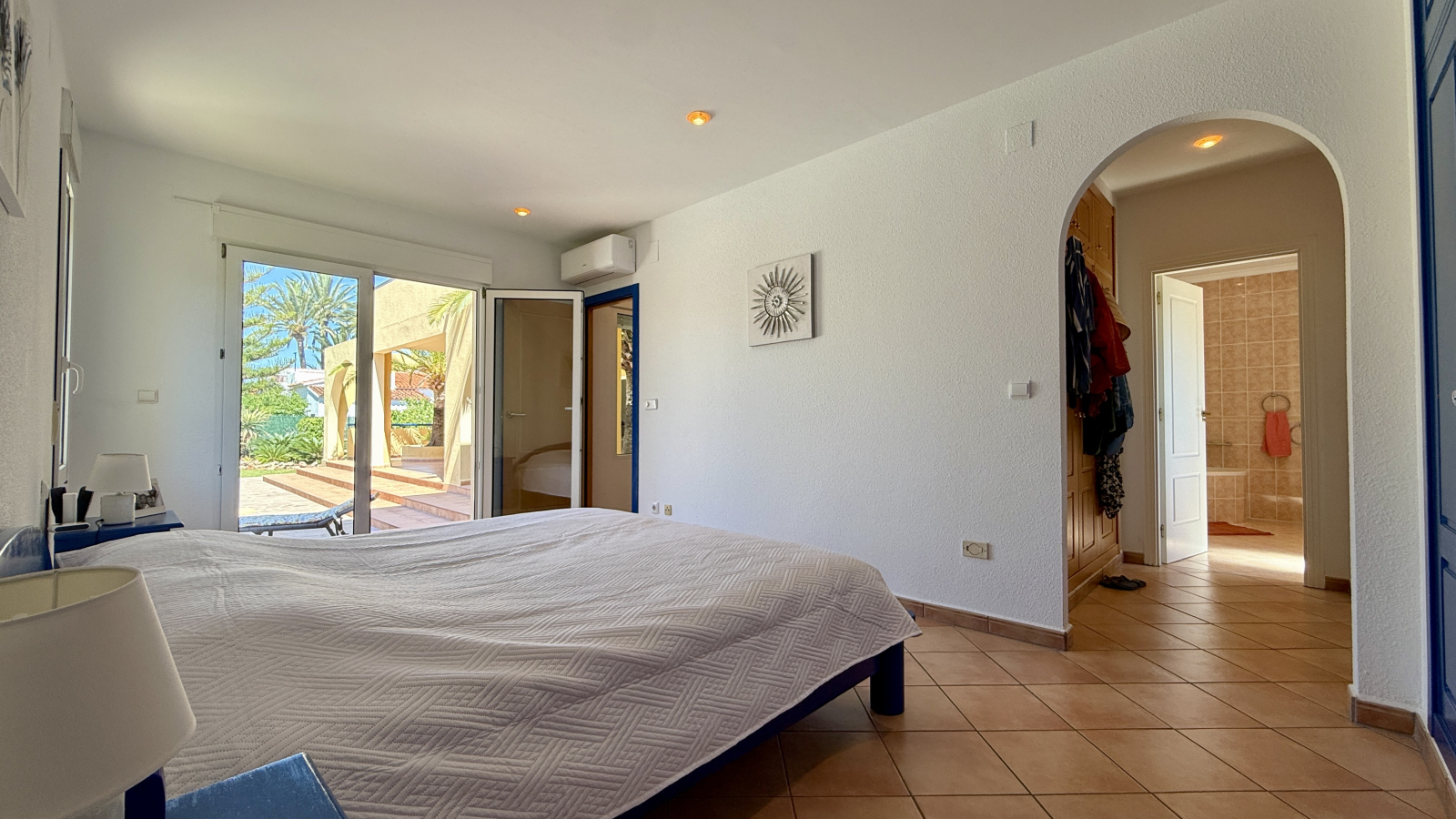 AST8WUQE - Villa de luxe exceptionnelle sur un grand terrain à Els Poblets