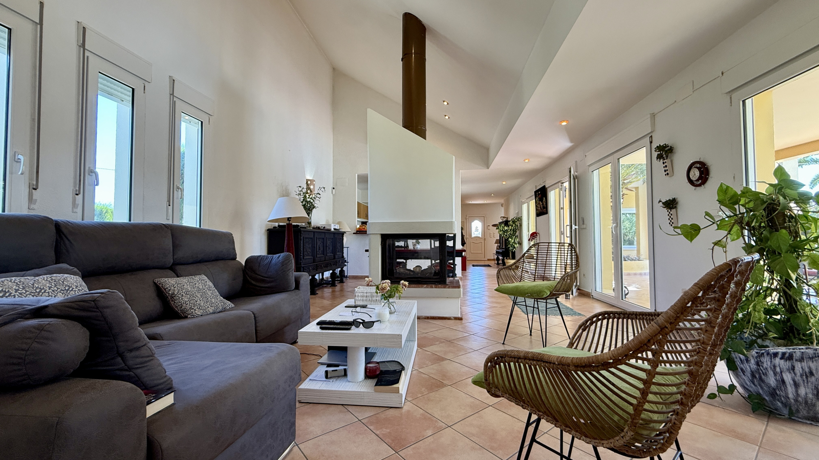 AST8WUQE - Villa de luxe exceptionnelle sur un grand terrain à Els Poblets